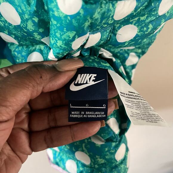 Nike Girls Alliance Graphic Reversible Puffer Vest Polka Dot Camo Size Large - Picture 7 of 11